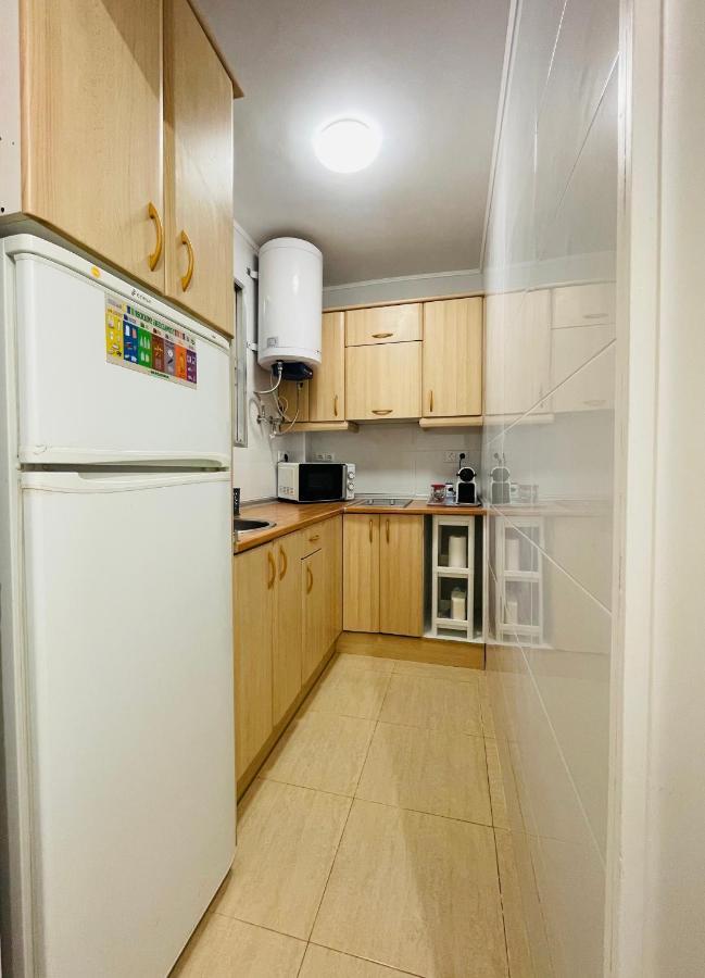 Renovado Apartamento En Zona Residencial A Pasos Del Mar 살루 외부 사진